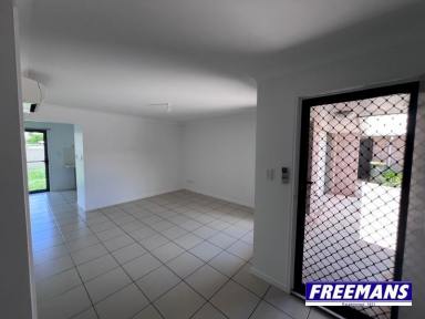 Duplex/Semi-detached For Sale - QLD - Kingaroy - 4610 - Duplex with potential returns of Plus $1000 per week  (Image 2)