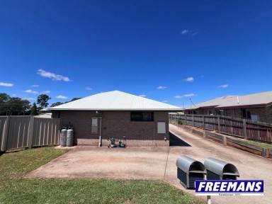 Duplex/Semi-detached For Sale - QLD - Kingaroy - 4610 - Duplex with potential returns of Plus $1000 per week  (Image 2)