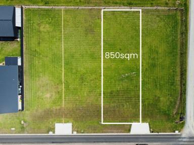 Residential Block For Sale - VIC - Lindenow - 3865 - IN THE HEART OF LINDENOW  (Image 2)