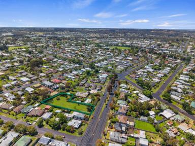 Residential Block For Sale - VIC - Hamilton - 3300 - Central block with development upside (Image 2)