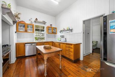 House For Sale - QLD - Dayboro - 4521 - Prime Town Centre Opportunity on 1,464m²  (Image 2)