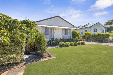 House For Sale - NSW - Lithgow - 2790 - Move-In Ready! Stylish 2-Bedroom Home with Garage & Outdoor Entertaining  (Image 2)