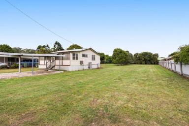 House For Sale - QLD - Wyreema - 4352 - Quiet Wyreema Opportunity with Future Potential on Two Titles (Image 2)