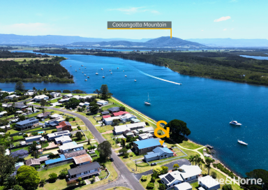 House For Sale - NSW - Greenwell Point - 2540 - Breathtaking Waterfront Living With Modern Coastal Elegance  (Image 2)