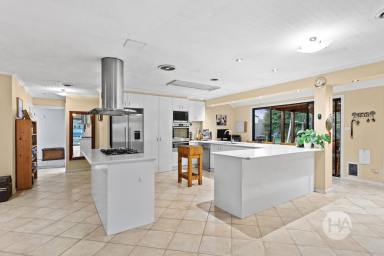 House For Sale - VIC - Tyabb - 3913 - Wide-Frontage Corner Block With Unlimited Potential  (Image 2)