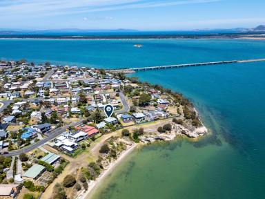 House For Sale - TAS - Midway Point - 7171 - Polished Waterside Contemporary Living  (Image 2)