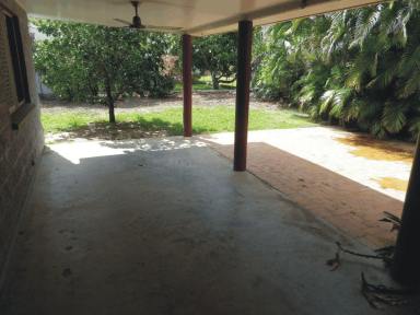 House For Lease - QLD - Forrest Beach - 4850 - QUALITY HOME - SUITS PROFESSIONAL FAMILY AND GARDEN LOVER !  (Image 2)