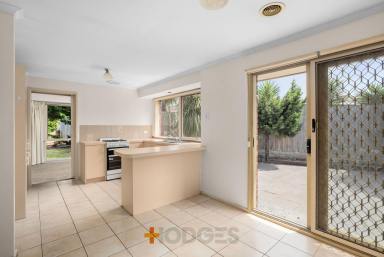 House For Lease - VIC - Chelsea Heights - 3196 - FAMILY HOME | CUL-DE-SAC | OUTDOOR LIVING  (Image 2)