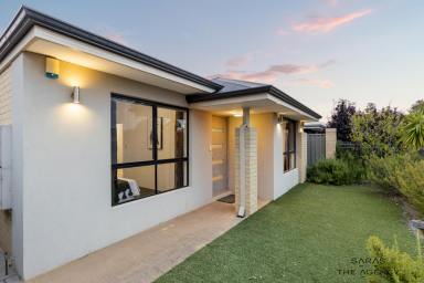 House For Sale - WA - Harrisdale - 6112 - EFFORTLESS MODERN LIVING IN A PRIME HARRISDALE POCKET!!  (Image 2)