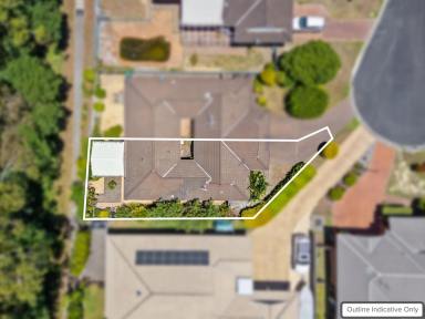 House For Sale - NSW - Salamander Bay - 2317 - LOCATION, LIFESTYLE & LOW-MAINTENANCE LIVING BY THE BEACH  (Image 2)