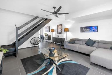 Unit For Lease - QLD - Woree - 4868 - MODERN RENOVATED TOWN HOUSE! - UNFURNISHED  (Image 2)