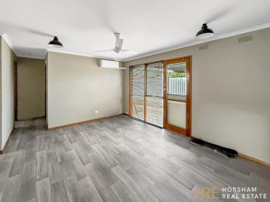 House For Lease - VIC - Horsham - 3400 - 3-Bedroom Home in Horsham West  (Image 2)