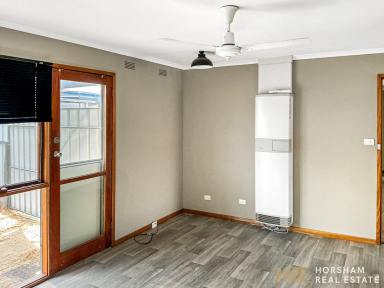 House For Lease - VIC - Horsham - 3400 - 3-Bedroom Home in Horsham West  (Image 2)