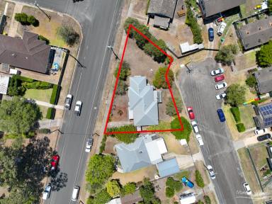 House For Sale - NSW - Taree - 2430 - Your Taree West Lifestyle Awaits – 13 Wingham Road  (Image 2)