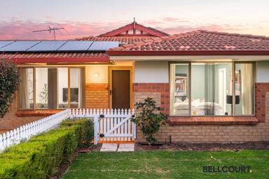 House For Sale - WA - Como - 6152 - MEMORIES TO BE MADE  (Image 2)