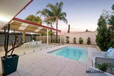 House For Sale - WA - Como - 6152 - MEMORIES TO BE MADE  (Image 2)