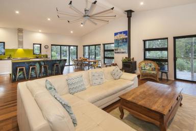 House For Sale - WA - Margaret River - 6285 - Striking Lifestyle Property  (Image 2)