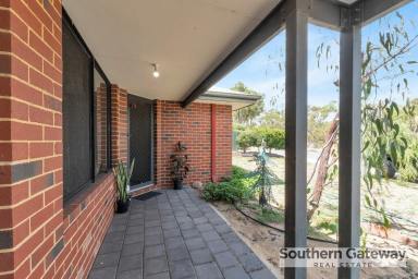 House For Sale - WA - Leda - 6170 - PERFECT INVESTMENT  (Image 2)