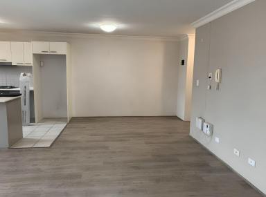 Apartment For Lease - NSW - Blacktown - 2148 - Stylish & Bright 2-Bedroom Apartment in Prime Location Ideal for Couples or Families  (Image 2)