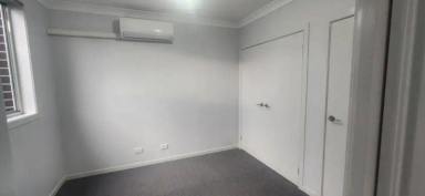 Flat For Lease - NSW - Austral - 2179 - Stunning 1 Bedroom Granny Flat!  (Image 2)