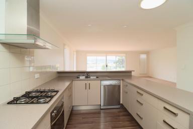 House Leased - TAS - Mowbray - 7248 - Lush living in Mowbray  (Image 2)