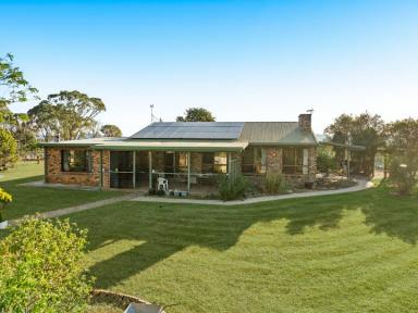 Lifestyle For Sale - QLD - Allan - 4370 - Rural Lifestyle with a View to Town  (Image 2)