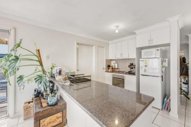 Unit For Sale - VIC - Mildura - 3500 - SMART, SIMPLE AND EXCEPTIONALLY COMFORTABLE  (Image 2)