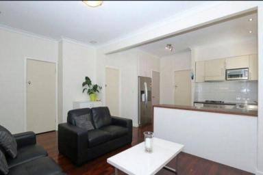 House Leased - WA - Cloverdale - 6105 - LOVELY HOME OPPOSITE PARK + POWERED WORKSHOP, close to City & Airport  (Image 2)