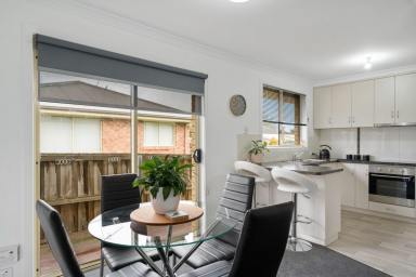 House For Lease - TAS - Bagdad - 7030 - Modern Home in Rural Living  (Image 2)