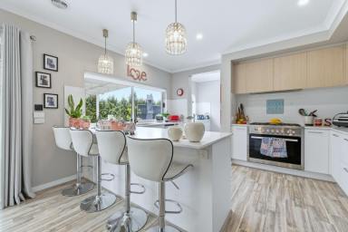 House For Sale - VIC - Sale - 3850 - SPACE, STYLE & SPA LUXURY ON 760M2  (Image 2)