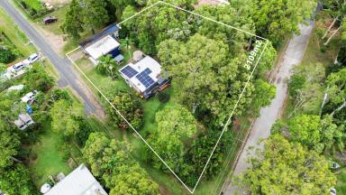 House For Sale - QLD - Macleay Island - 4184 - 2109m² Double Block, Dual Street Access, Walk to the Beach, Beautiful Established Gardens (Image 2)