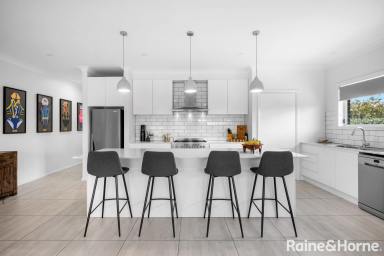 House For Sale - NSW - South Nowra - 2541 - Modern Living & Entertaining - Twin Waters Estate  (Image 2)