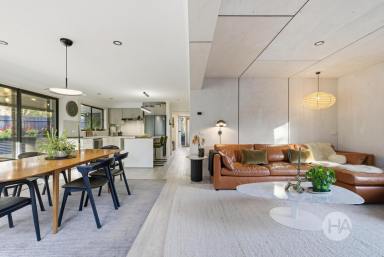 House For Sale - VIC - Somers - 3927 - Relaxed Coastal Living Just Moments from the Shore  (Image 2)