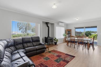 House Sold - WA - Bridgetown - 6255 - Your Highlands Estate Residence Awaits!  (Image 2)