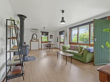 House For Sale - NSW - Bega - 2550 - GREAT FAMILY HOME!  (Image 2)