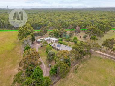 House Sold - VIC - Portland - 3305 - Superb property has it all - ideal for horse lovers!  (Image 2)