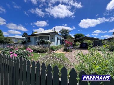 House For Sale - QLD - Kingaroy - 4610 - Restored to perfection  (Image 2)