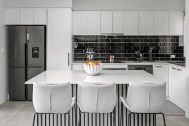 House For Sale - WA - Maylands - 6051 - Exceptional modern abode in a central and convenient location.  (Image 2)