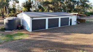 Lifestyle For Sale - VIC - Katunga - 3640 - RARE RURAL LIFESTYLE OPPORTUNITY (Image 2)