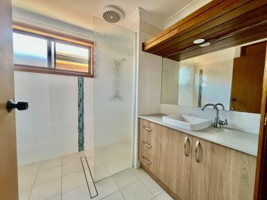 House For Lease - NSW - Old Bar - 2430 - BEACHFRONT LIVING AT ITS BEST  (Image 2)