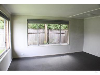House For Lease - NSW - Moss Vale - 2577 - Conveniently Located  (Image 2)