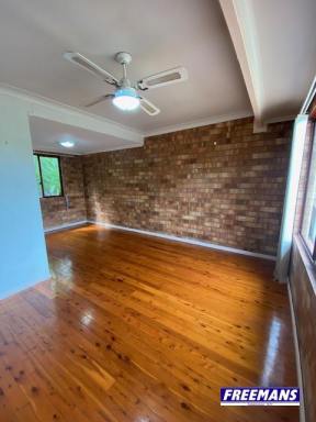 Unit Leased - QLD - Kingaroy - 4610 - Spacious Two-Bedroom Brick Unit in Central Location  (Image 2)