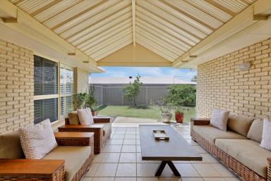 House For Sale - QLD - Blacks Beach - 4740 - BLACKS BEACH BEAUTY...  (Image 2)