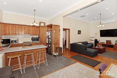 House For Sale - VIC - Horsham - 3400 - Investment Property  (Image 2)
