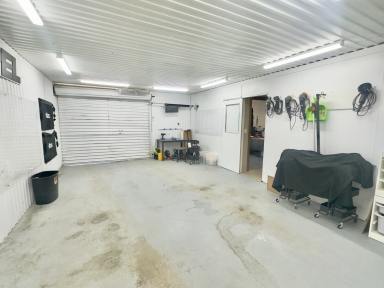 Industrial/Warehouse For Sale - SA - Bordertown - 5268 - Commercial Opportunity  (Image 2)