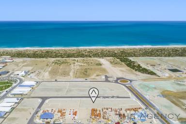 Residential Block For Sale - WA - Madora Bay - 6210 - Build Your Coastal Dream in the Heart of Madora Bay  (Image 2)
