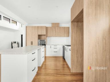 House For Lease - TAS - Shearwater - 7307 - Easy living in Shearwater  (Image 2)