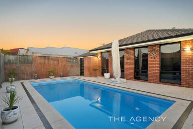 House For Sale - WA - Carramar - 6031 - MAKE A SPLASH IN FAMILY LIVING  (Image 2)