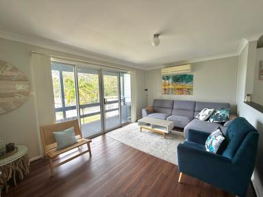House For Lease - NSW - Sanctuary Point - 2540 - Fully Furnished 3 Bedroom Rental  (Image 2)