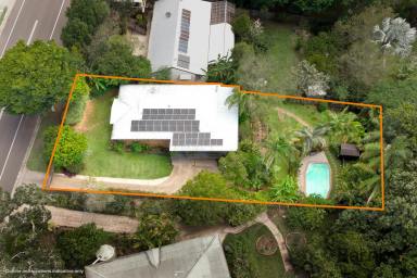 House For Sale - QLD - Coes Creek - 4560 - ELEVATED FAMILY LIVING AND POOL  (Image 2)